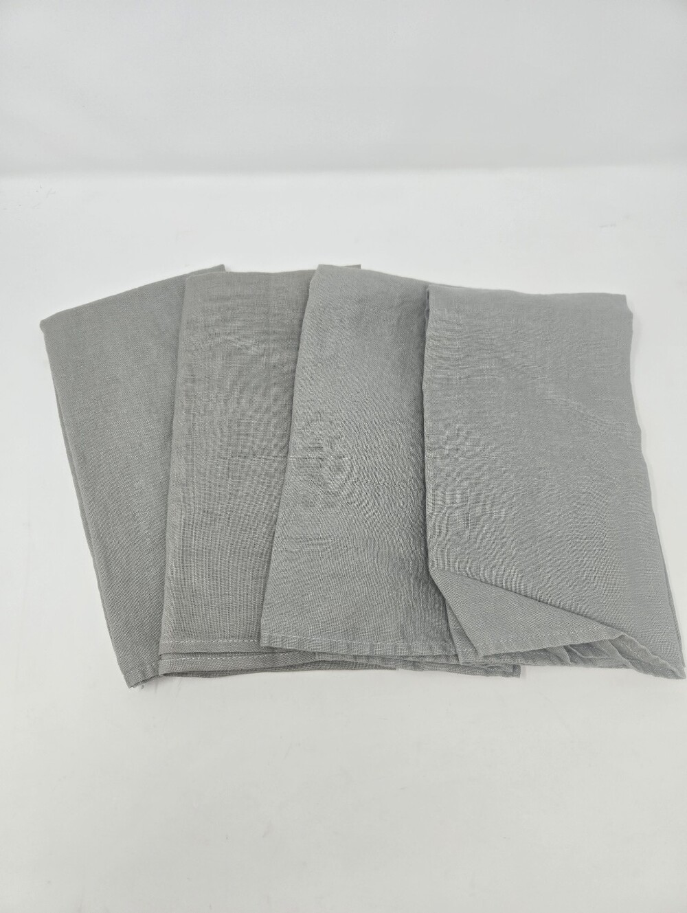 CHILEWICH 100% LINEN GREY SQUARE NAPKINS KITCHEN LINENS SET OF 4 DINNER PARTY